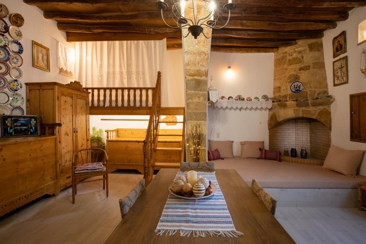 Апартаменты "Finio" Traditional House Архангелос Экстерьер фото