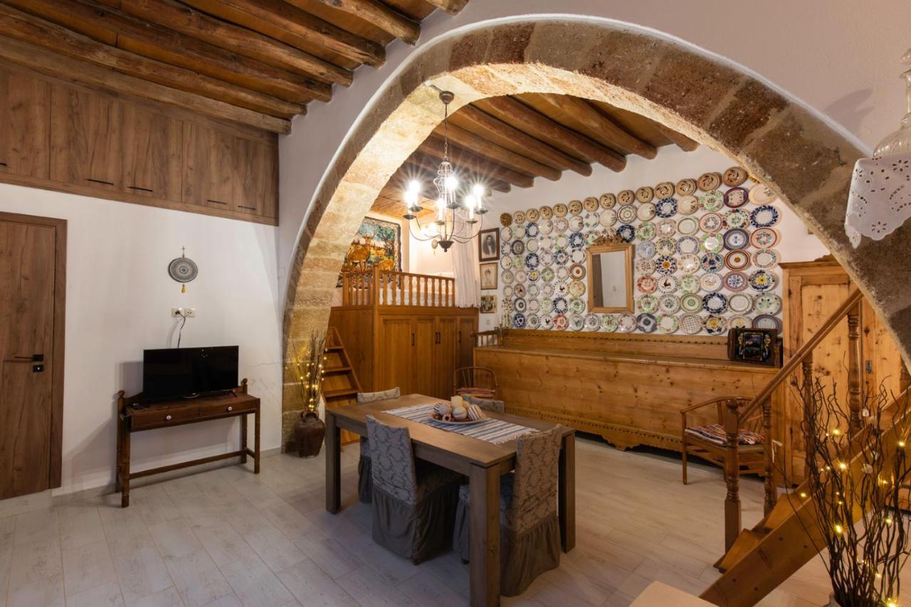 Апартаменты "Finio" Traditional House Архангелос Экстерьер фото
