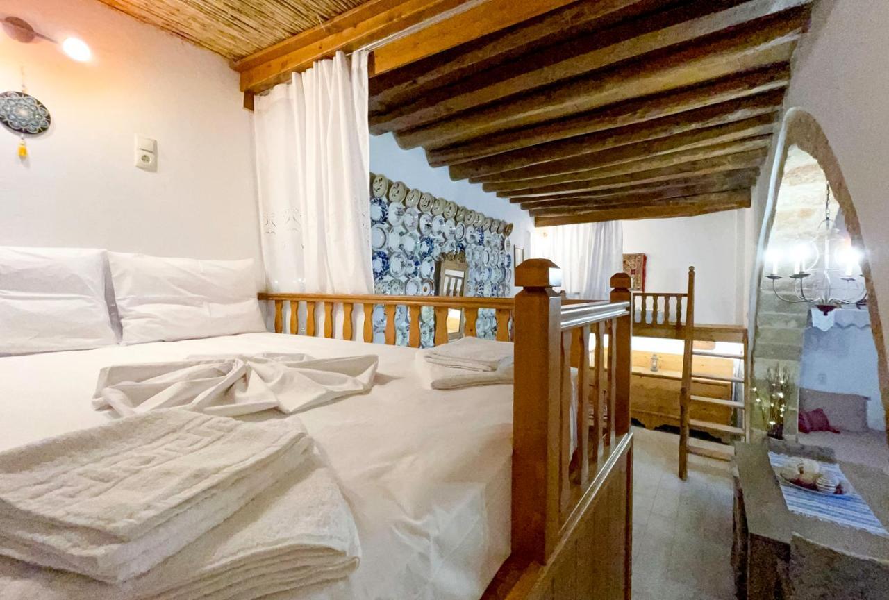 Апартаменты "Finio" Traditional House Архангелос Экстерьер фото